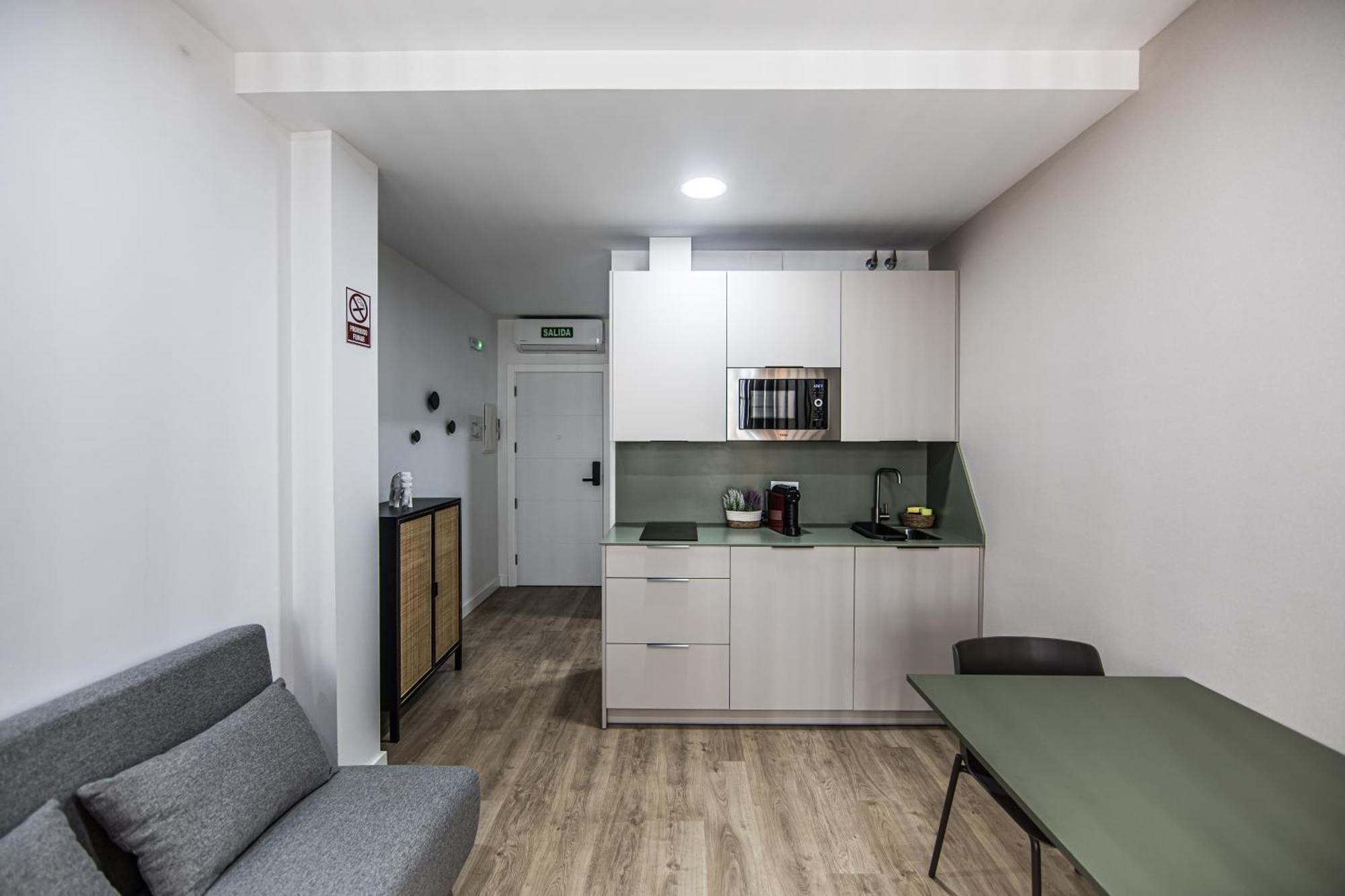 Apartamentos Luxury En San Juan Badajós Exterior foto